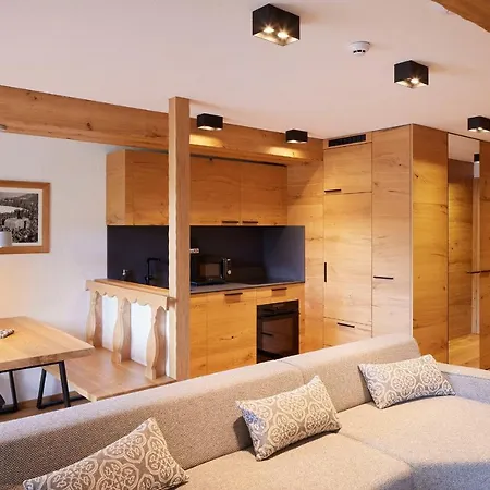 Pavlina Apartment *